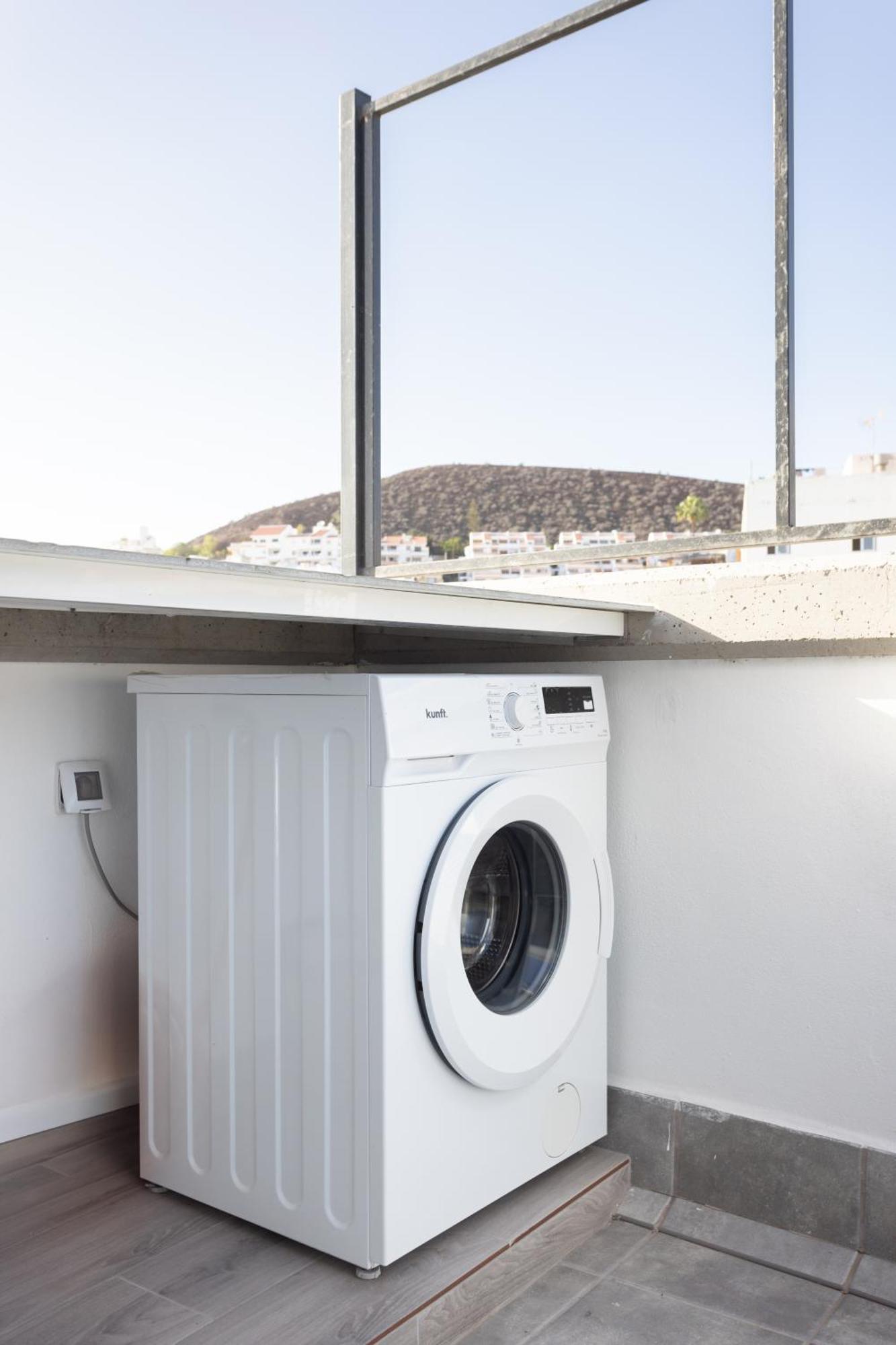 Top New Apartment Center Los Cristianos Arona  Exteriör bild