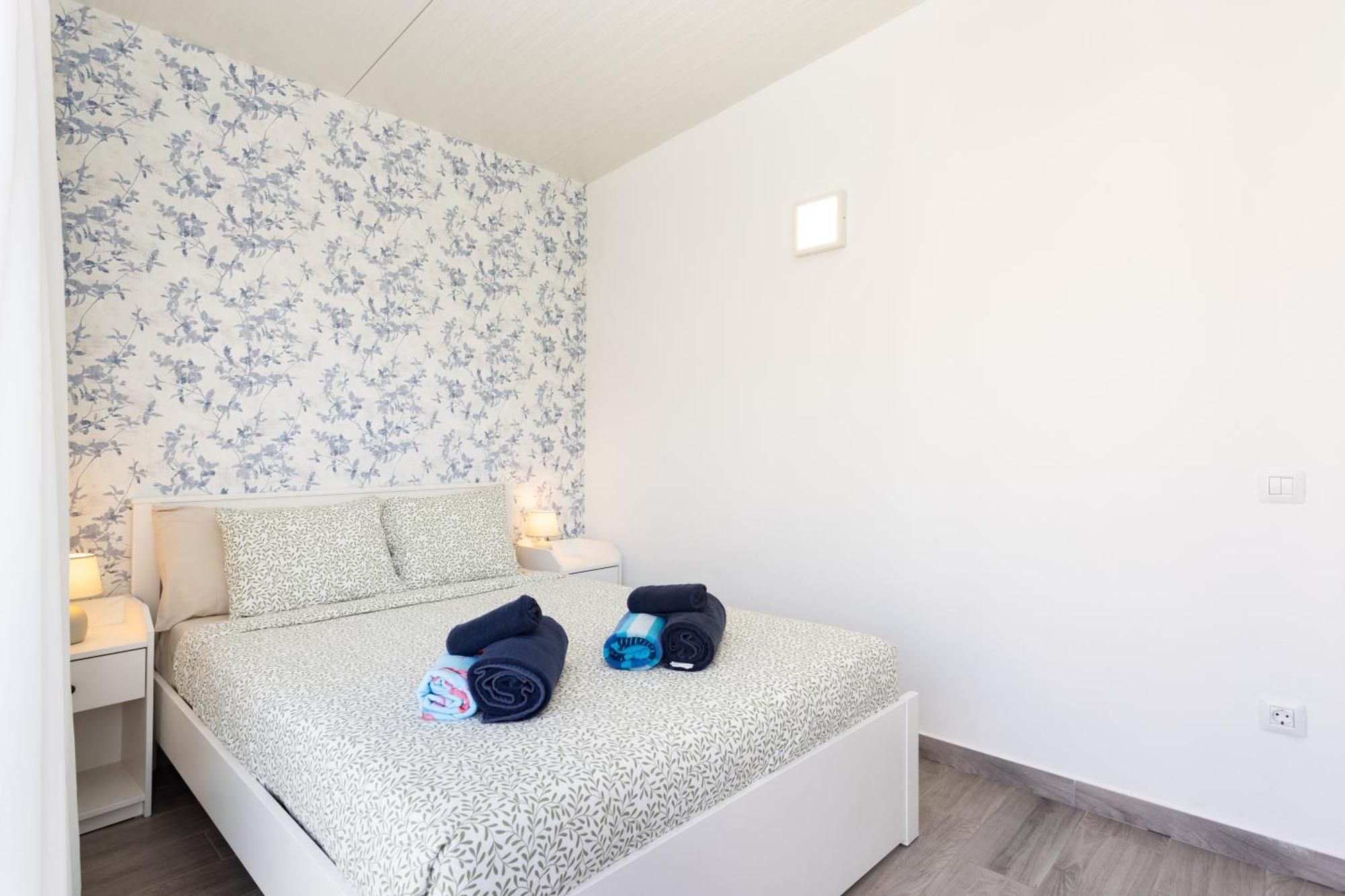 Top New Apartment Center Los Cristianos Arona  Exteriör bild
