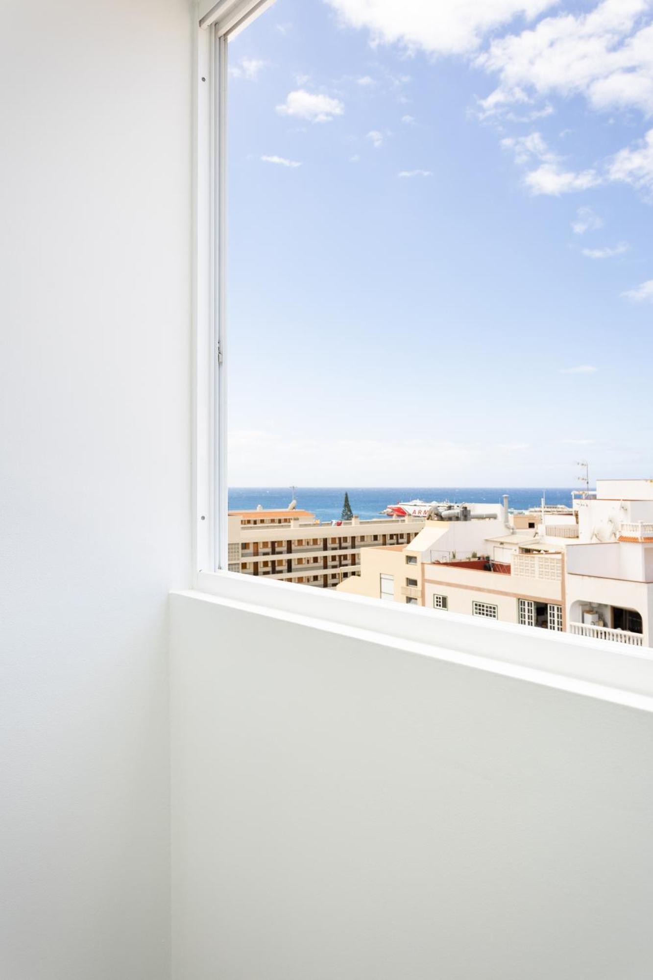 Top New Apartment Center Los Cristianos Arona  Exteriör bild