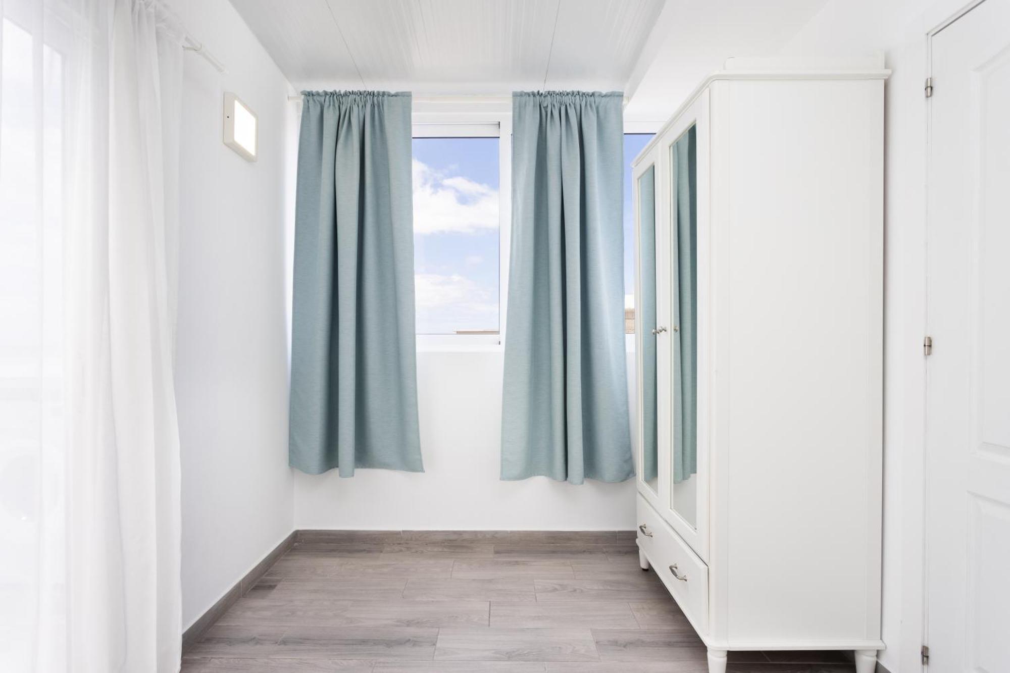 Top New Apartment Center Los Cristianos Arona  Exteriör bild